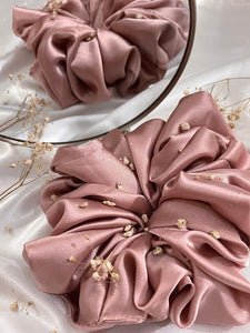 XL Scrunchie - Nude Pink